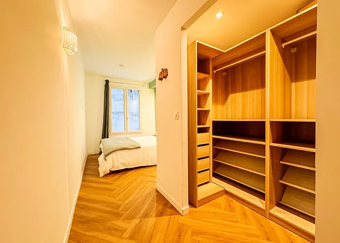Appartement Climatise Vieux Port, Renove Et Cosy